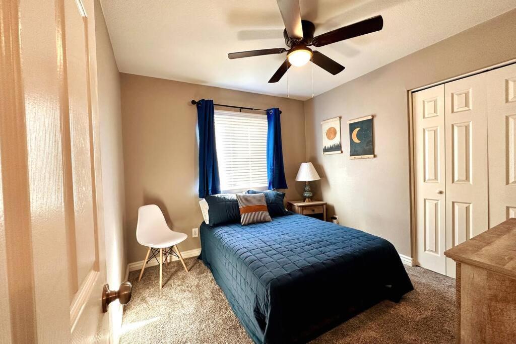 Mesa Oasis Private Pool Spacious! 10+ Guests 7 Beds New, Great Location! Luaran gambar