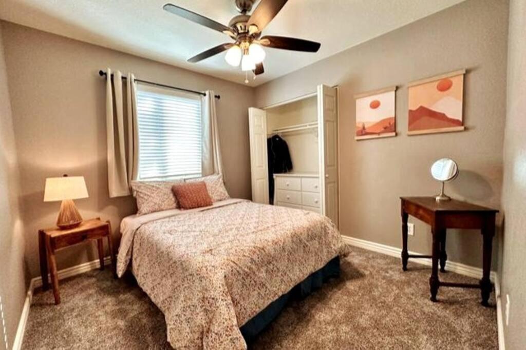 Mesa Oasis Private Pool Spacious! 10+ Guests 7 Beds New, Great Location! Luaran gambar