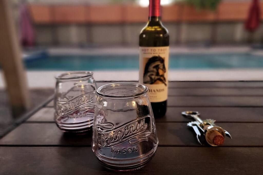 Mesa Oasis Private Pool Spacious! 10+ Guests 7 Beds New, Great Location! Luaran gambar