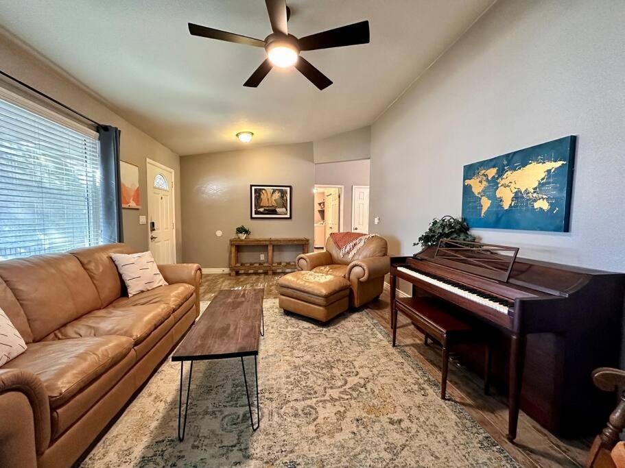 Mesa Oasis Private Pool Spacious! 10+ Guests 7 Beds New, Great Location! Luaran gambar