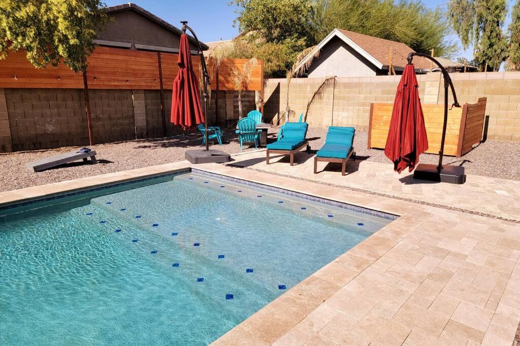 Mesa Oasis Private Pool Spacious! 10+ Guests 7 Beds New, Great Location! Luaran gambar